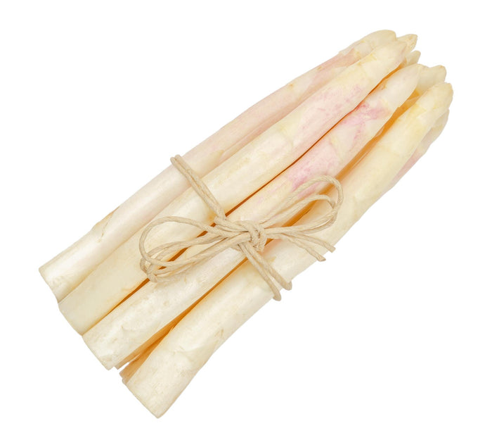 Frischer weißer Spargel aus dem Marchfeld mit zartem, feinem Aroma – ideal für klassische Gerichte und saisonalen Genuss.
